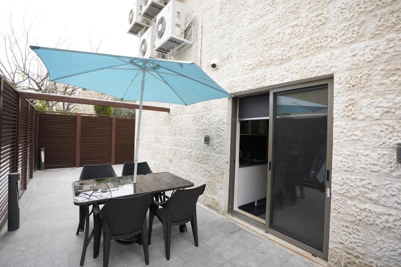 Naylover Hotel Suites Amman Eksteriør billede