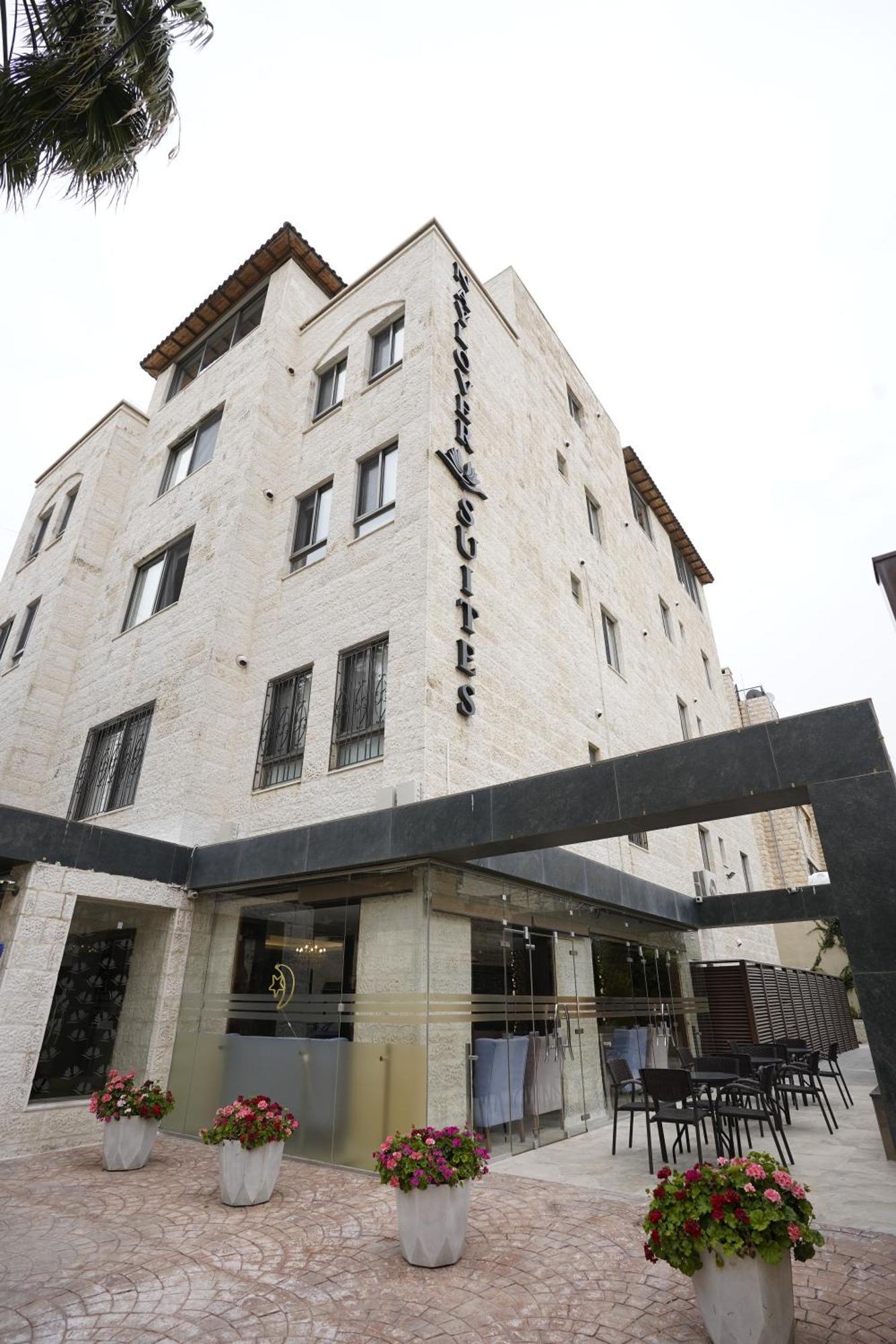 Naylover Hotel Suites Amman Eksteriør billede