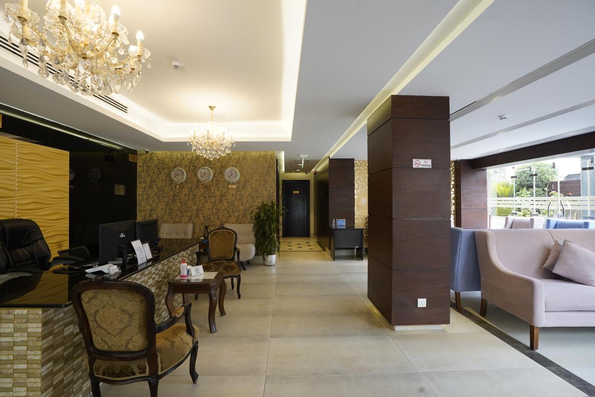 Naylover Hotel Suites Amman Eksteriør billede