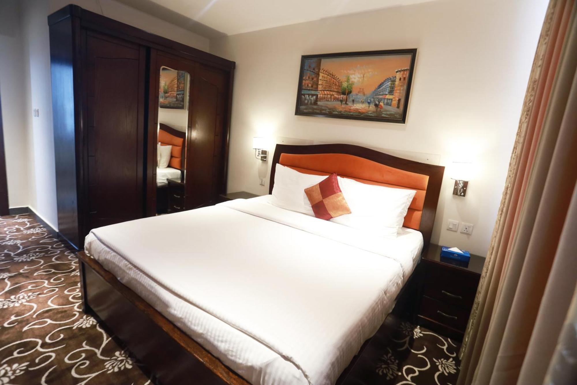 Naylover Hotel Suites Amman Eksteriør billede